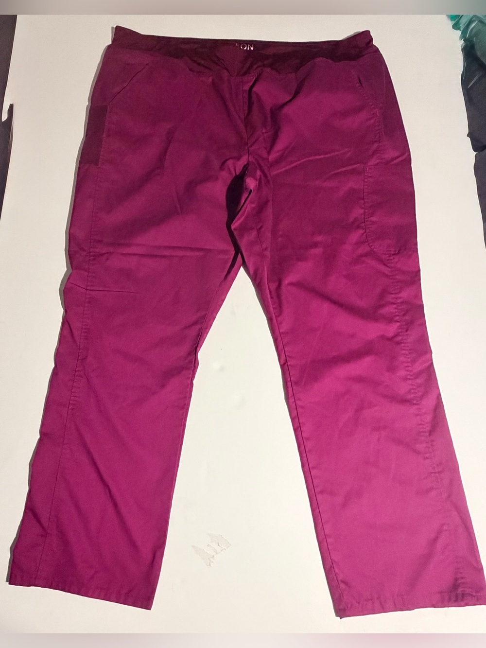 EON Pure Yoga Scrub Straight Leg Women's Pants in Magenta/Burgundy